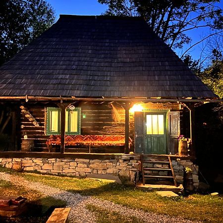 Village Hotel Maramures Breb Exteriör bild