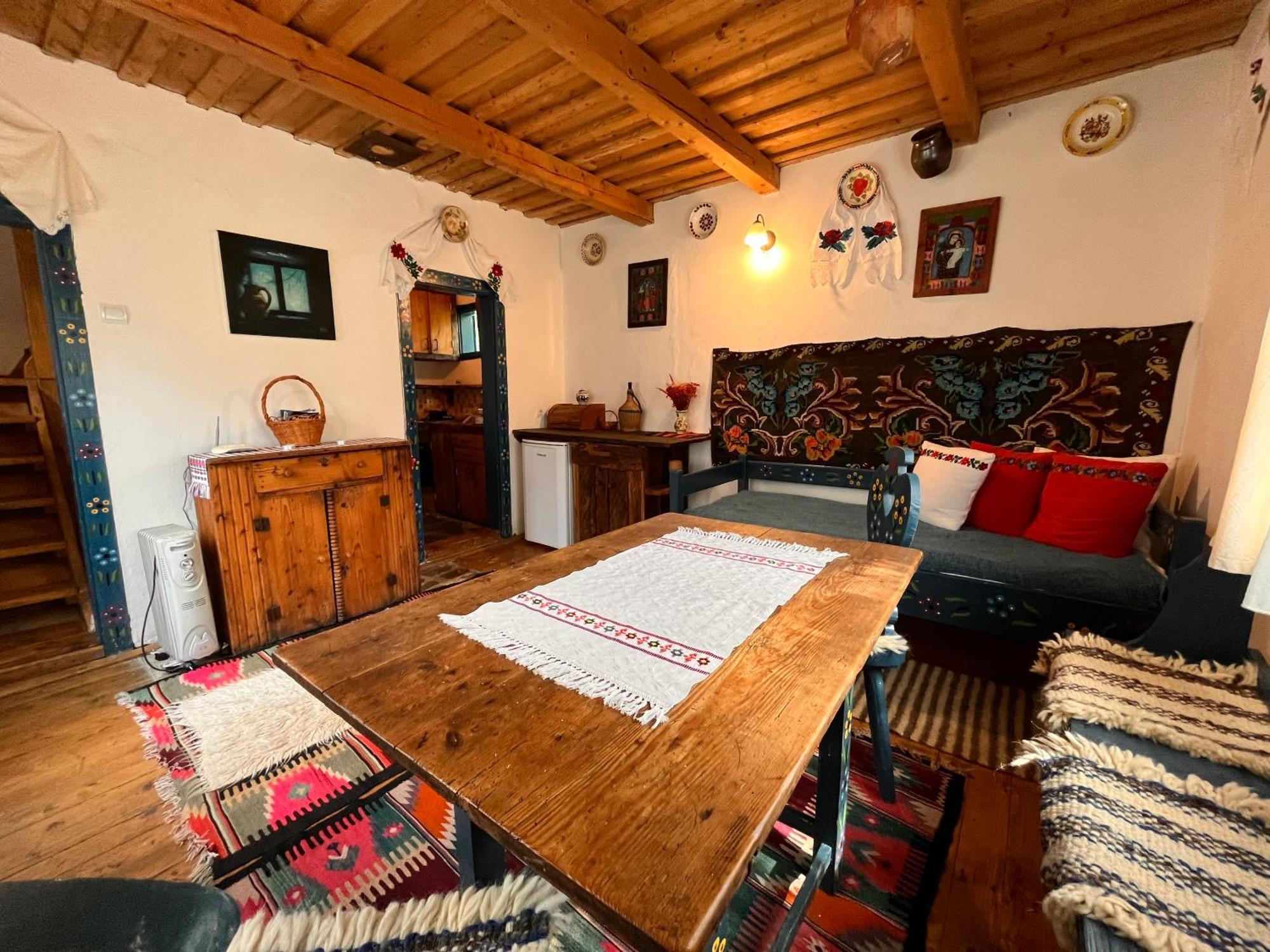 Village Hotel Maramures Breb Exteriör bild